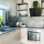 Luxury Exclusive By Guide